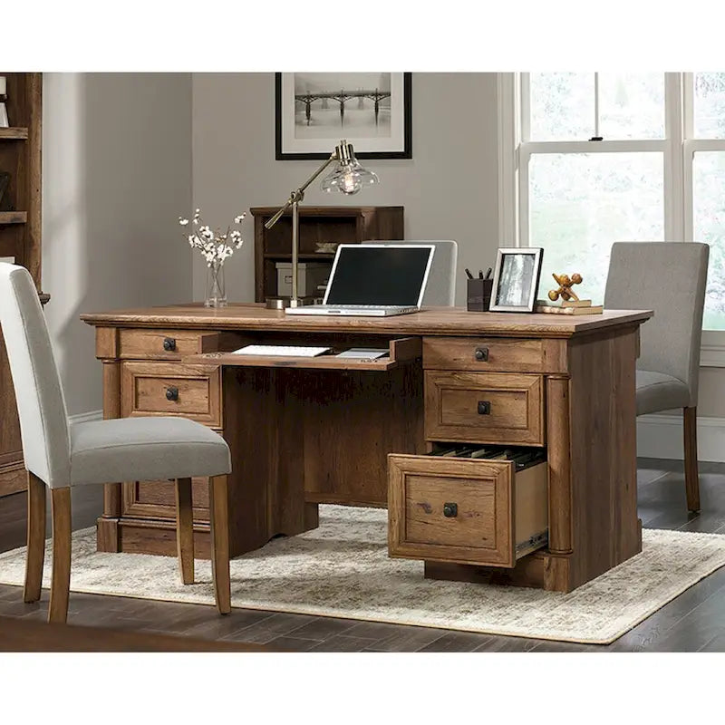Executive Desk Essentials
